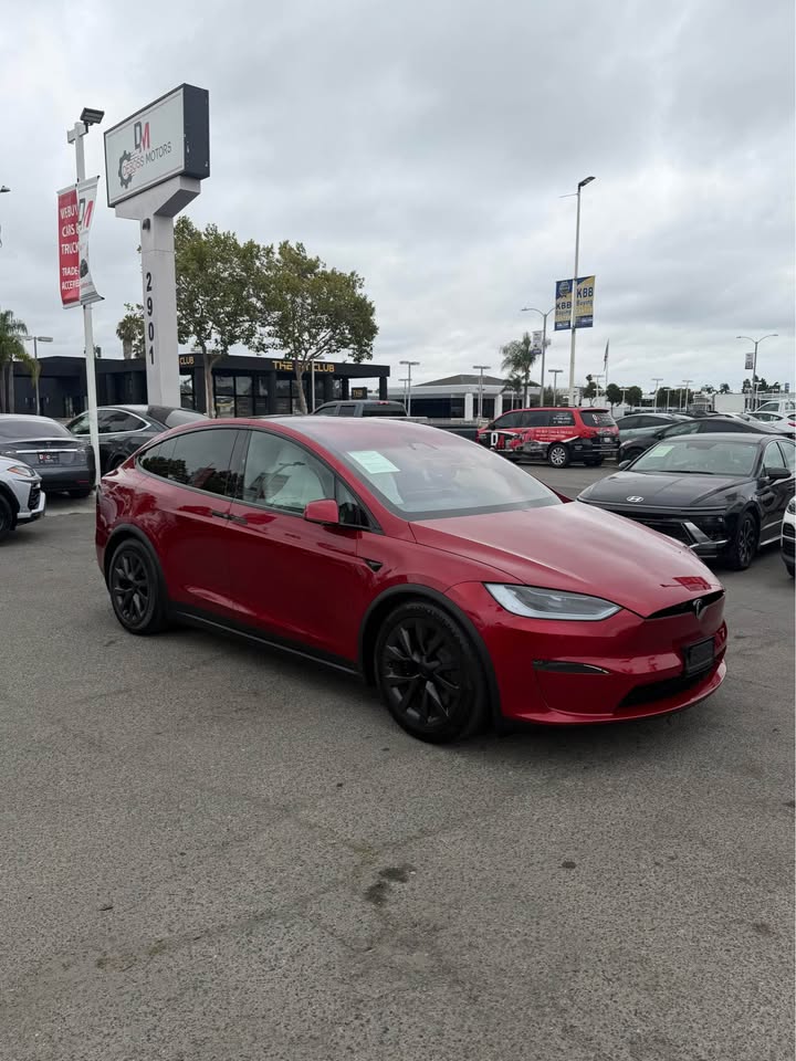 tesla model x 2025 7SAXCBE5XSF470808 image tesla model x 2025 7SAXCBE5XSF470808 image